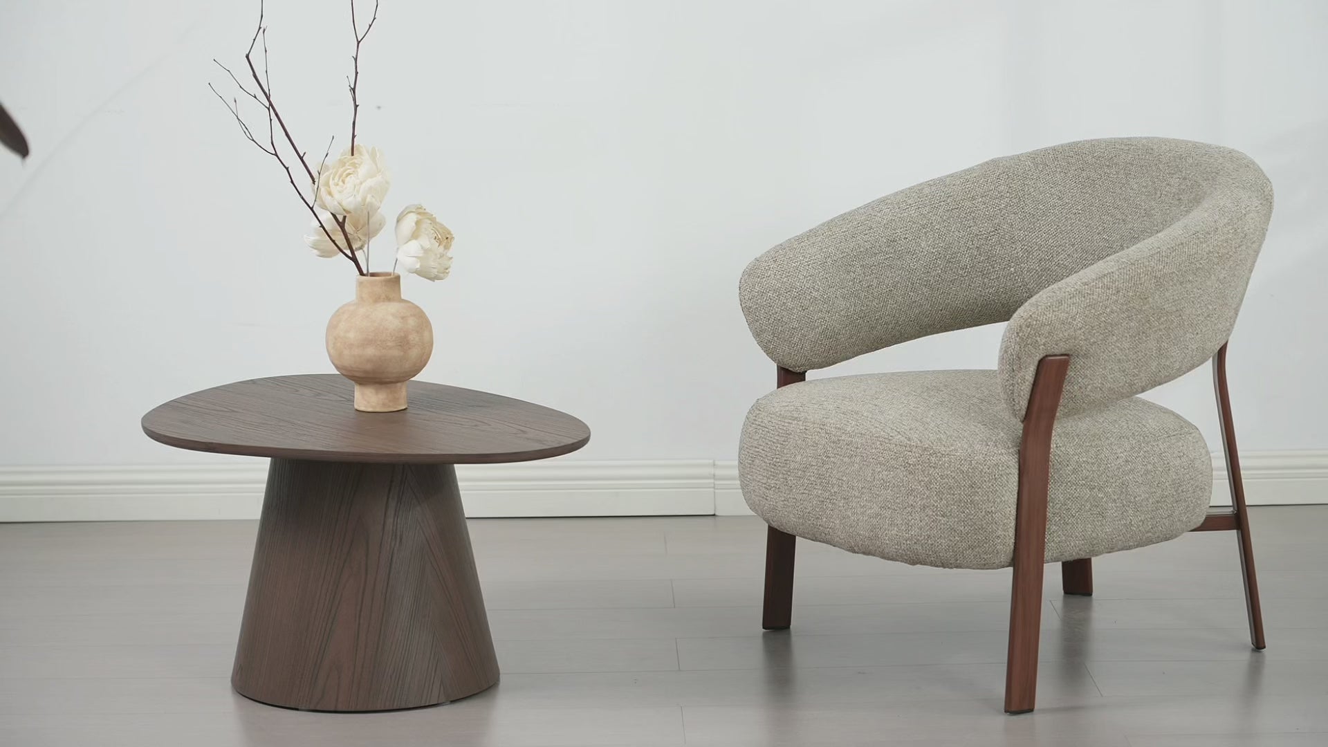 LivaraHome Embo Upholstered Armchair Modern Accent Comfy Chair